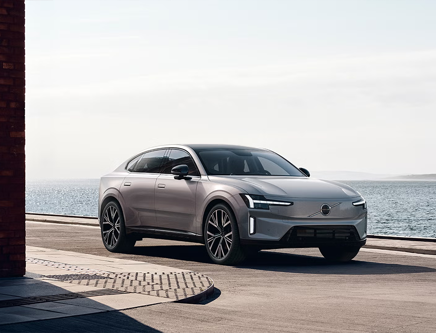 Amplitude-Auto-Volvo-ES90